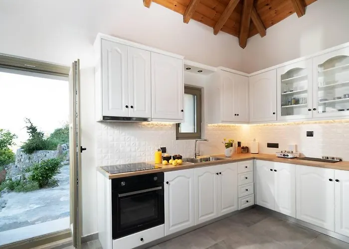 αρχοντικό Forrest 펜션 Moláoi